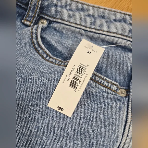 Joe Fresh Blue Women's Shorts - Picture 2 of 5